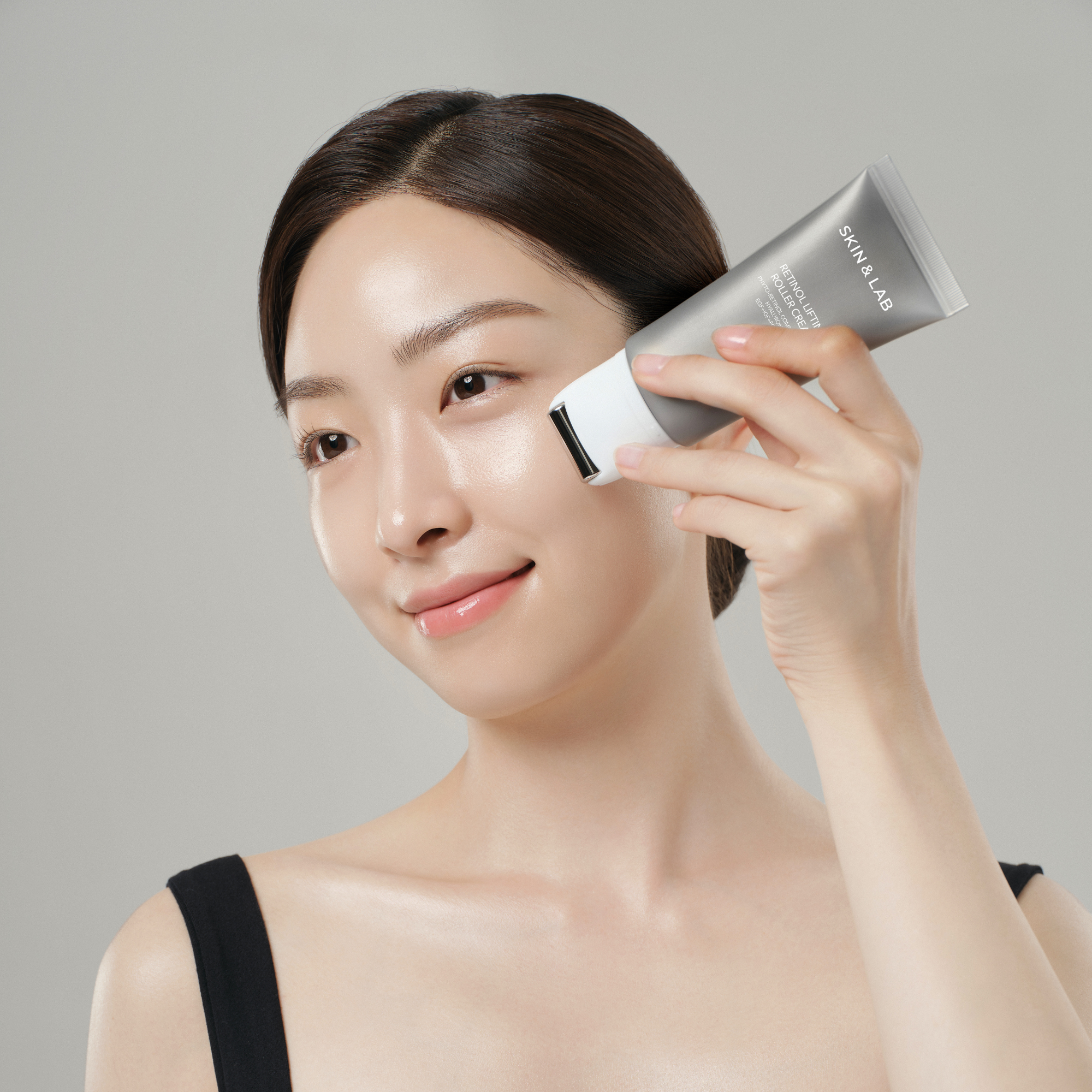 Retinol Lifting Roller Cream