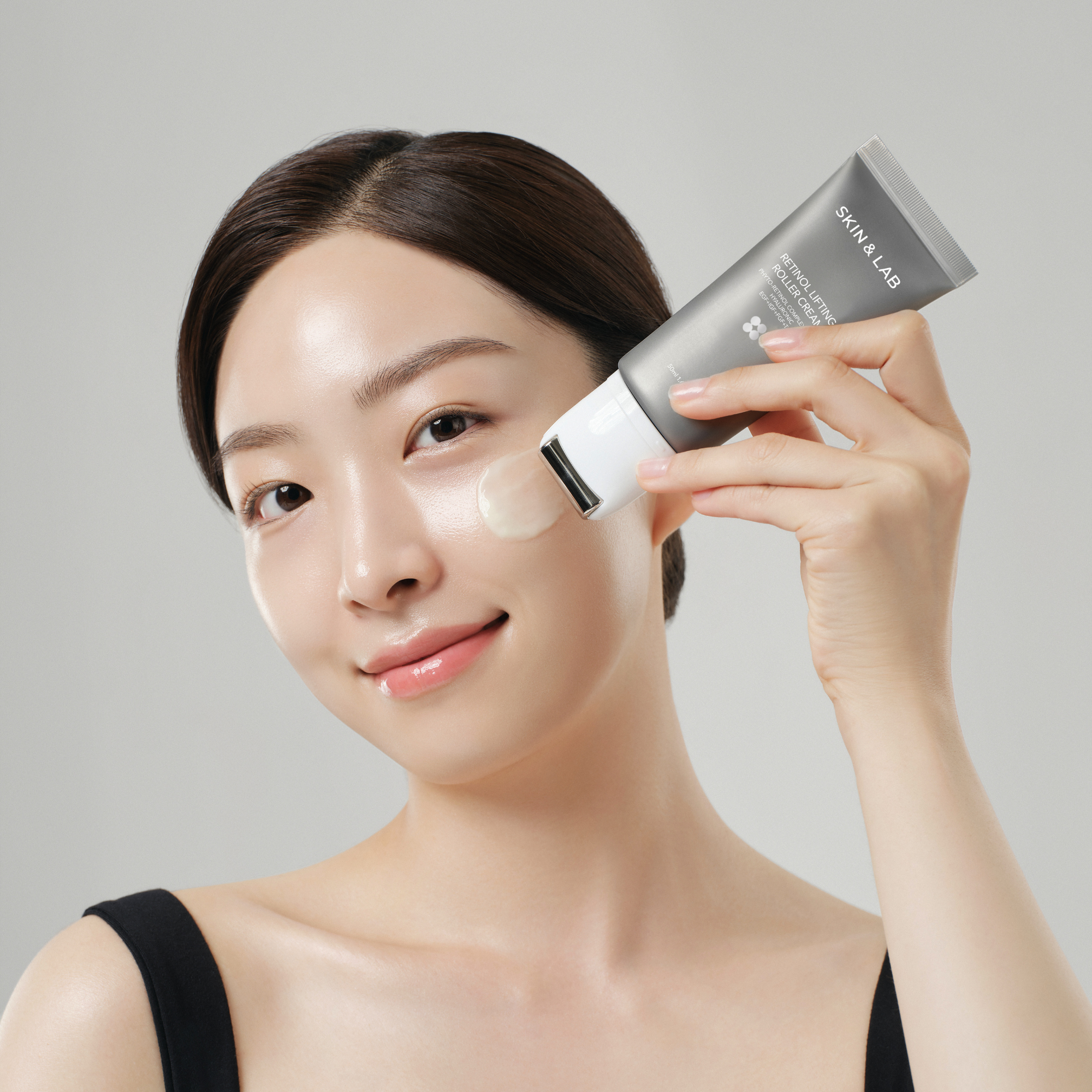 Retinol Lifting Roller Cream